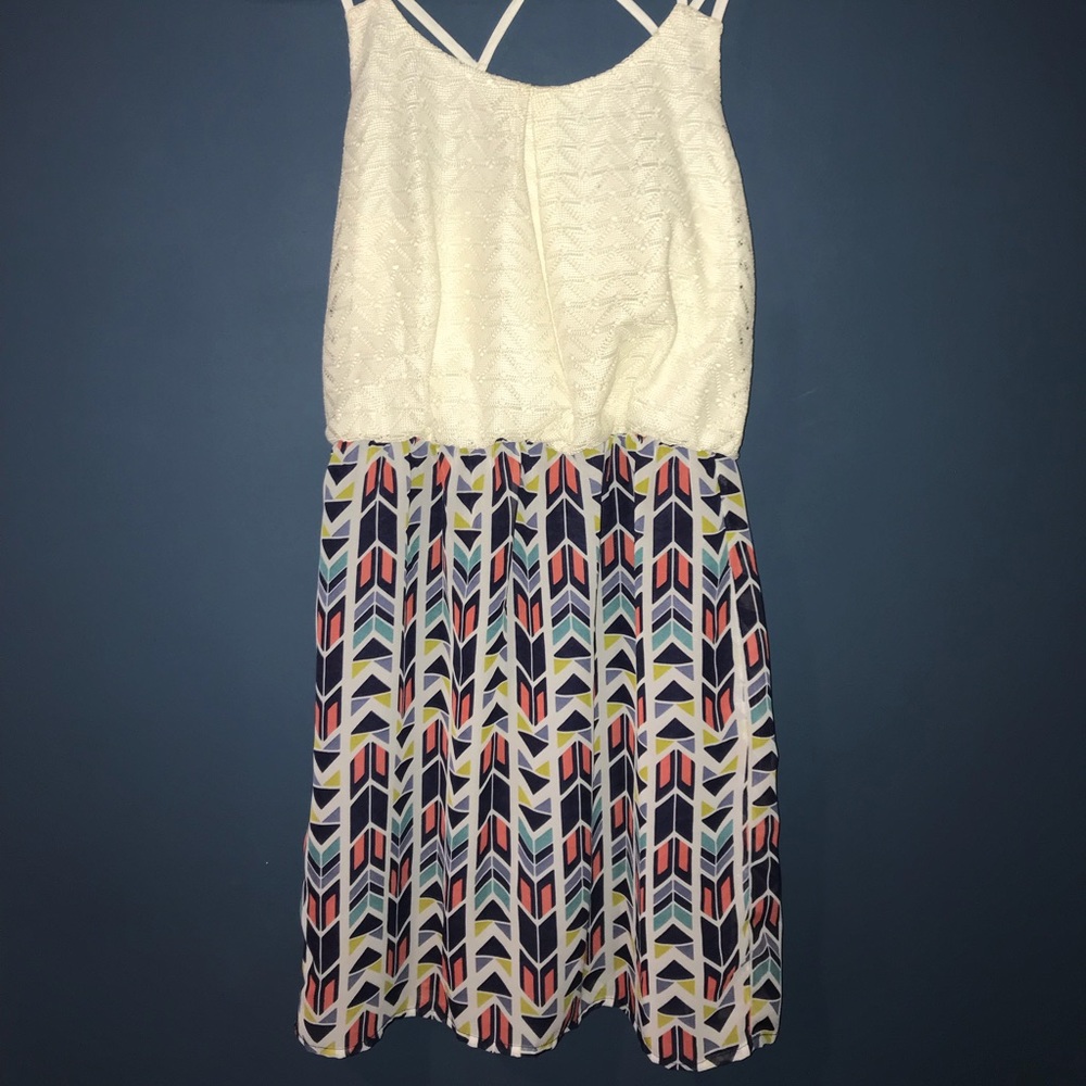 Lace Triangle Patterned Dress